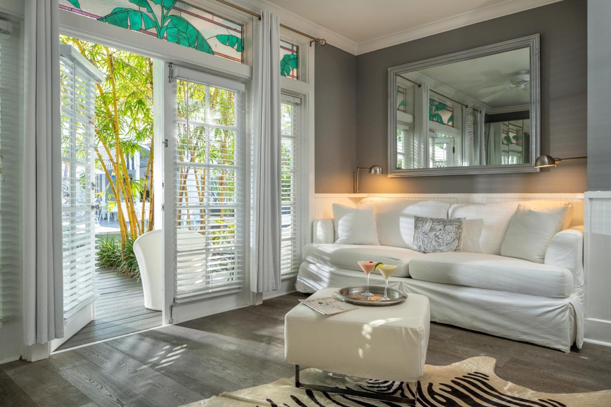 Alexander'S Guesthouse-Adult Exclusive, Lgbtq Friendly คีย์เวสต์ ภายนอก รูปภาพ
